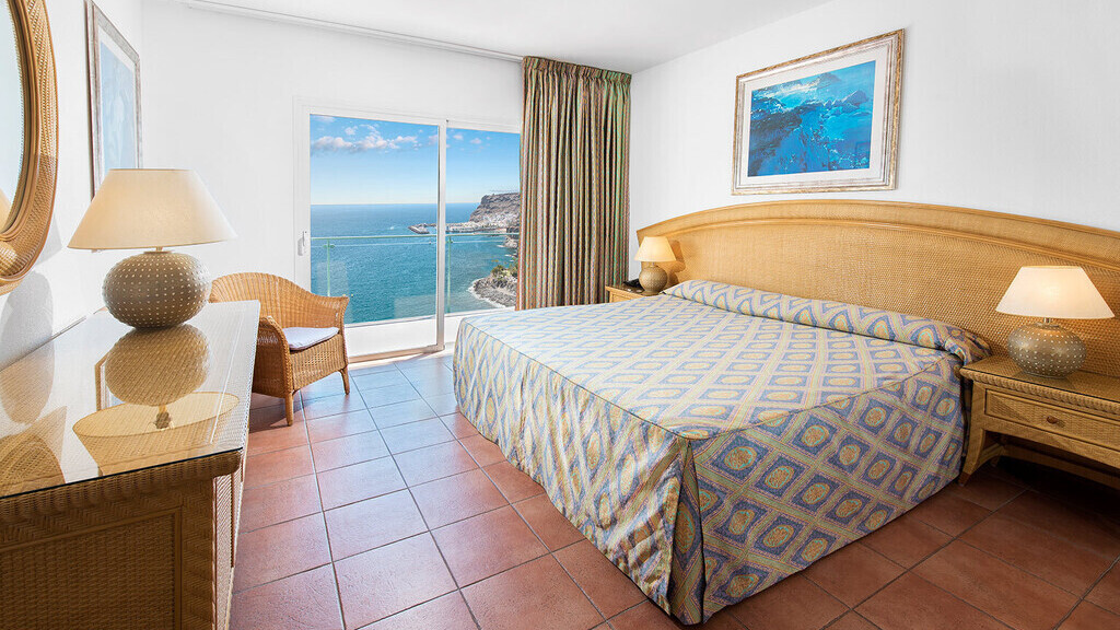 Mogan Princess and Beach Club